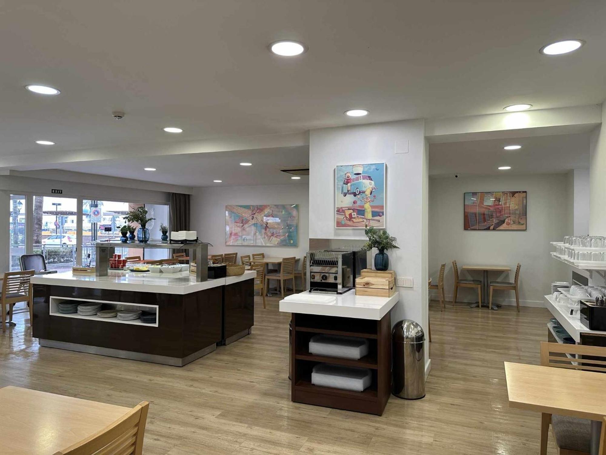 Estudio Pyr Privado Frente Al Puerto De Fuengirola Ngoại thất bức ảnh