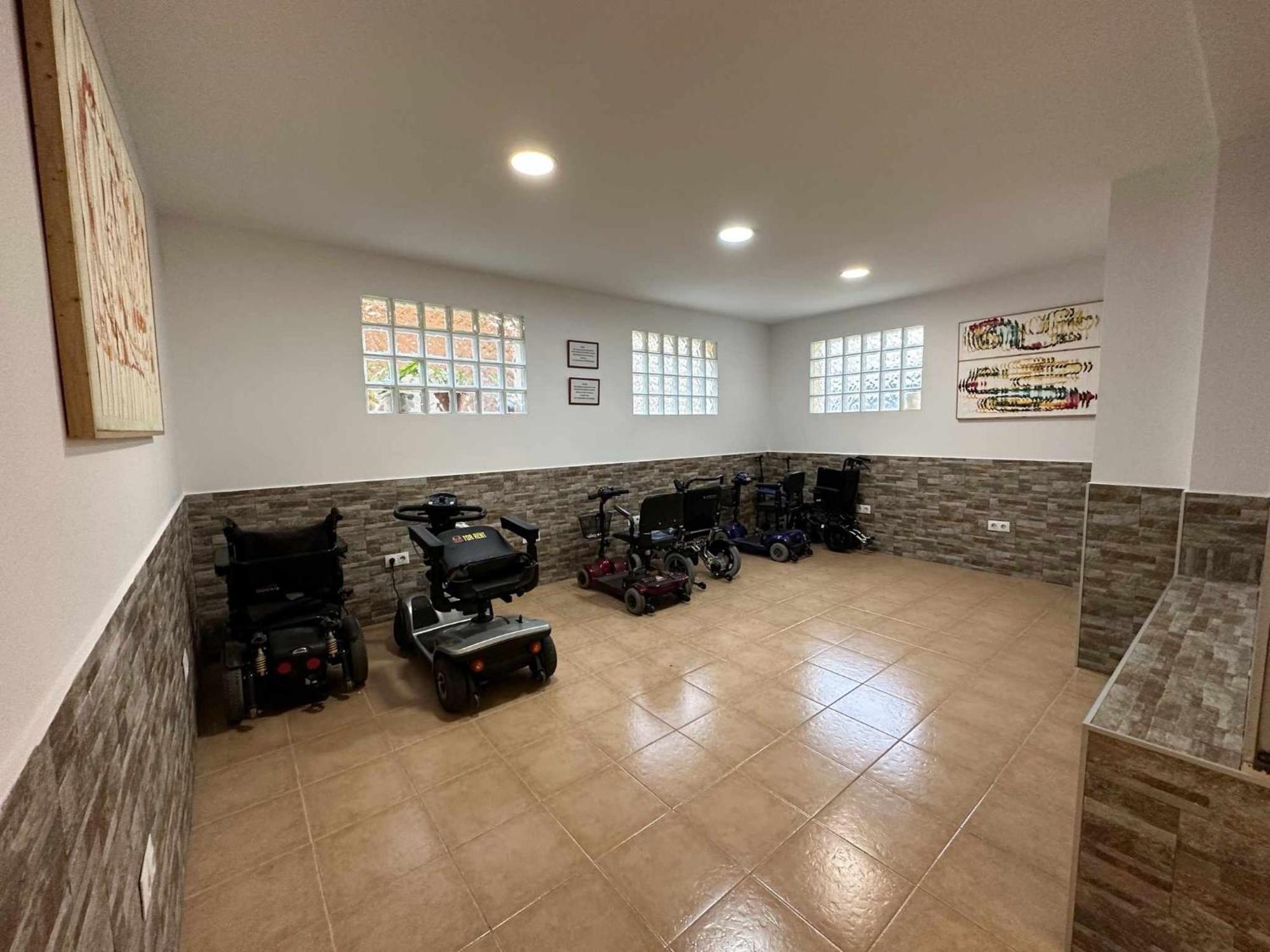 Estudio Pyr Privado Frente Al Puerto De Fuengirola Ngoại thất bức ảnh