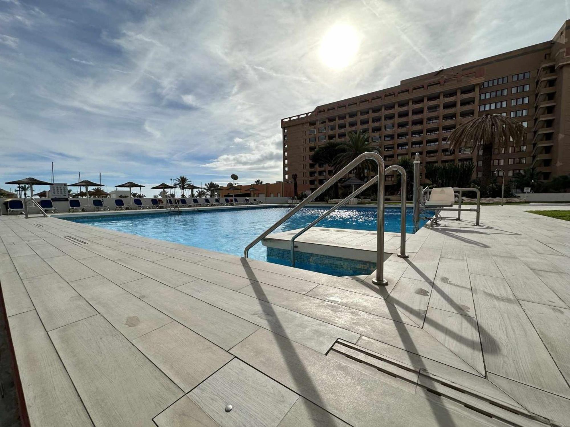Estudio Pyr Privado Frente Al Puerto De Fuengirola Ngoại thất bức ảnh