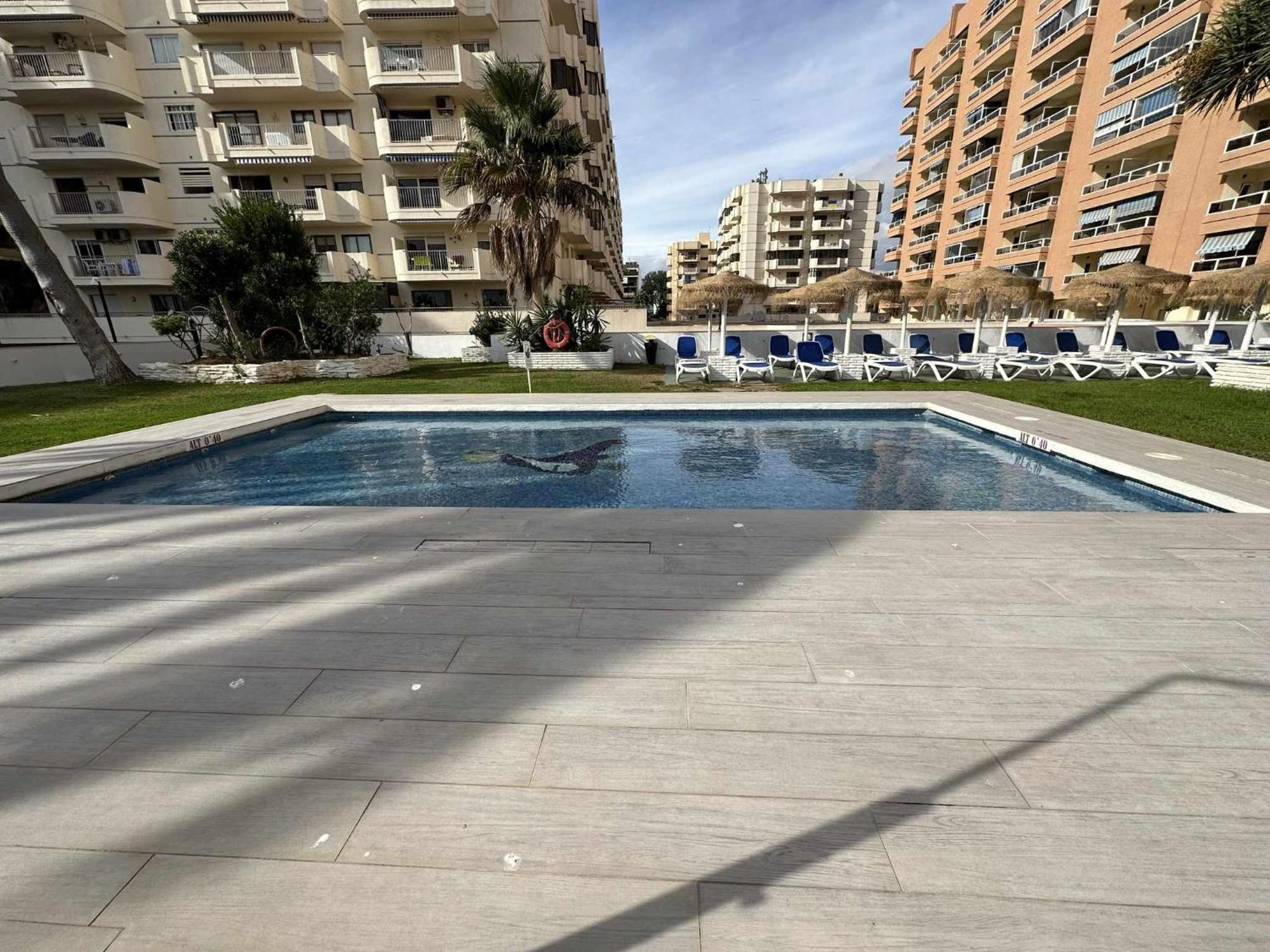 Estudio Pyr Privado Frente Al Puerto De Fuengirola Ngoại thất bức ảnh