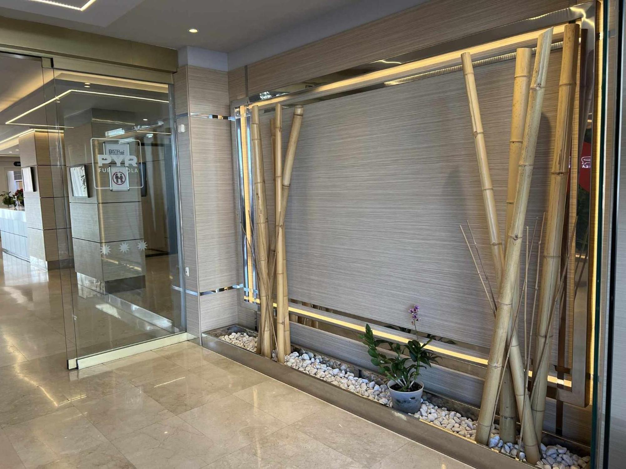 Estudio Pyr Privado Frente Al Puerto De Fuengirola Ngoại thất bức ảnh